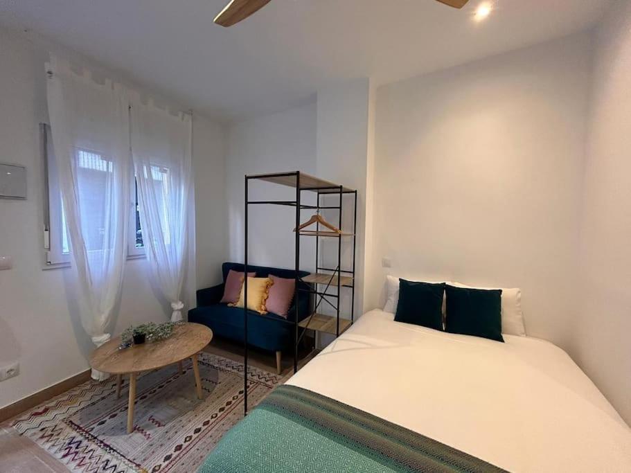Ideal In Cuatro Caminos - Guipuzcoa Madri